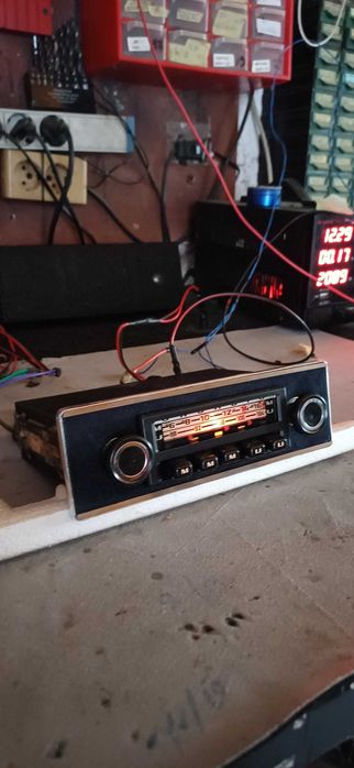 Radio Grunding seria WKC mas bluetooh