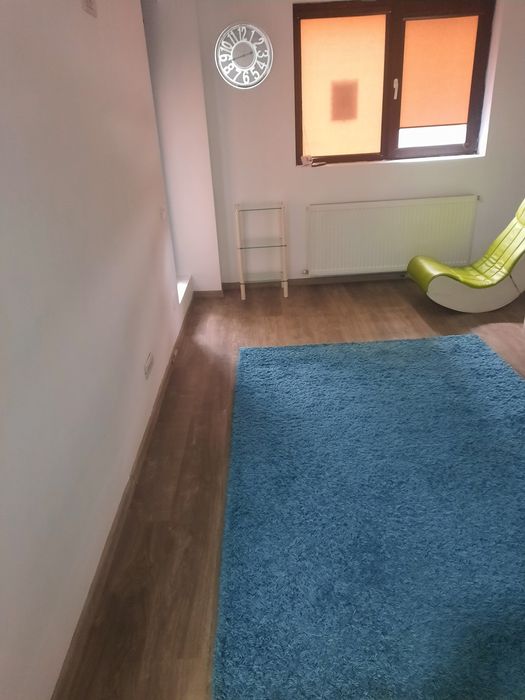 De inchiriat Garsonieră