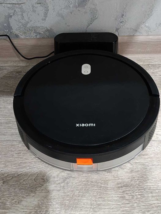 Робот-пылесос Xiaomi Robot Vacuum E5, гарантия, чек