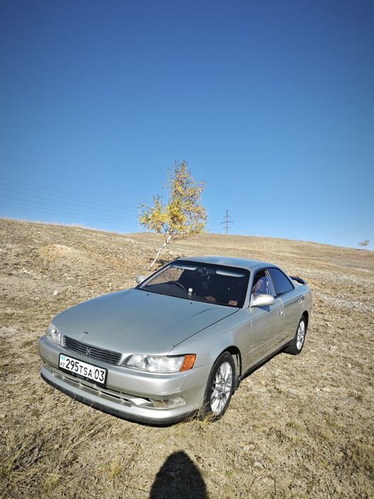 Toyota Mark II в хорошем состоянии.