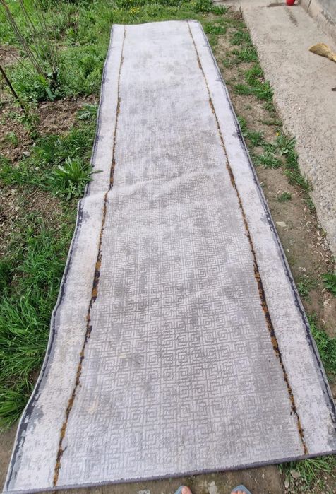 Ковер.         .