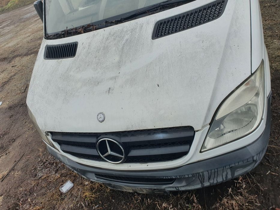 Bara fata capota aripi radiatoare faruri mercedes sprinter