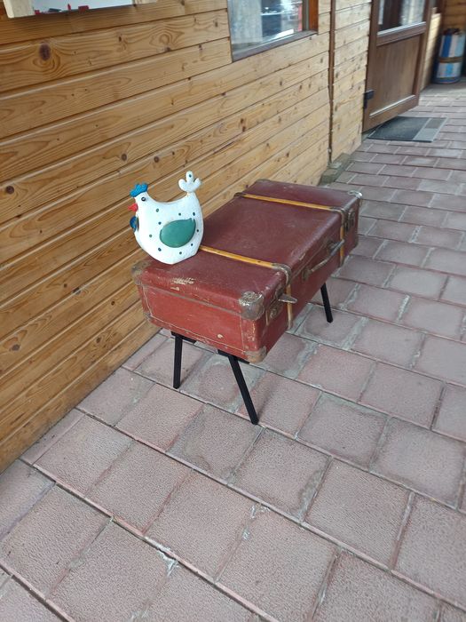 Valiza -  măsuță  și ladita depozitare