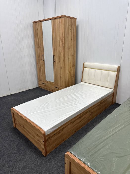 Ishlab chiqaruvchidan krovat 880.000 bomba narx ulgurib qolamiz