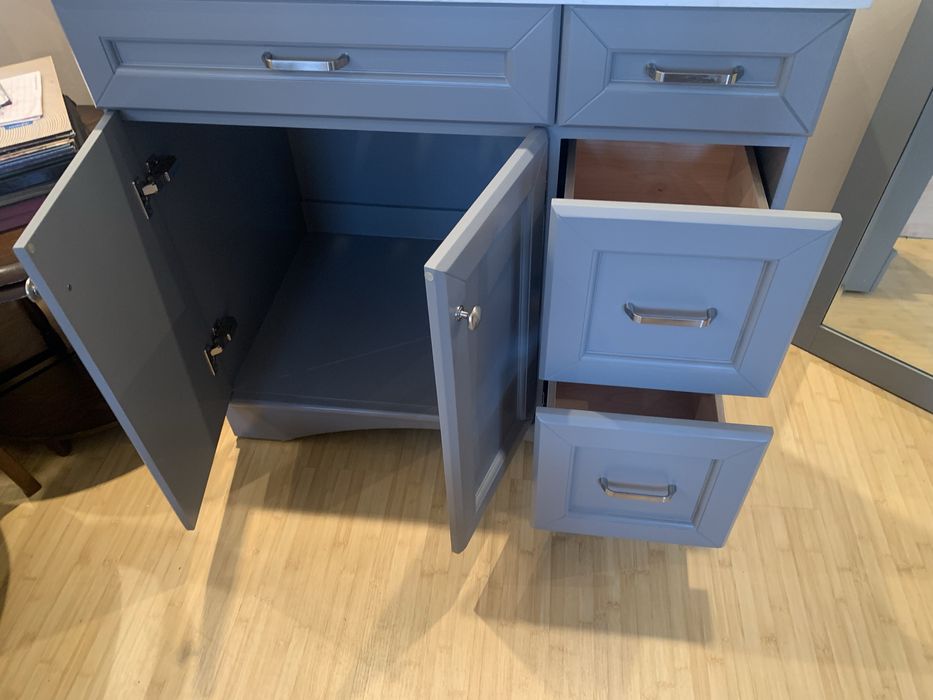 Set mobilier baie / dulap cu chiuveta incastrata in blat