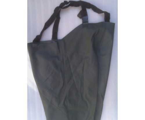 Гащеризон Nylon/PVC – водоустойчив и удобен