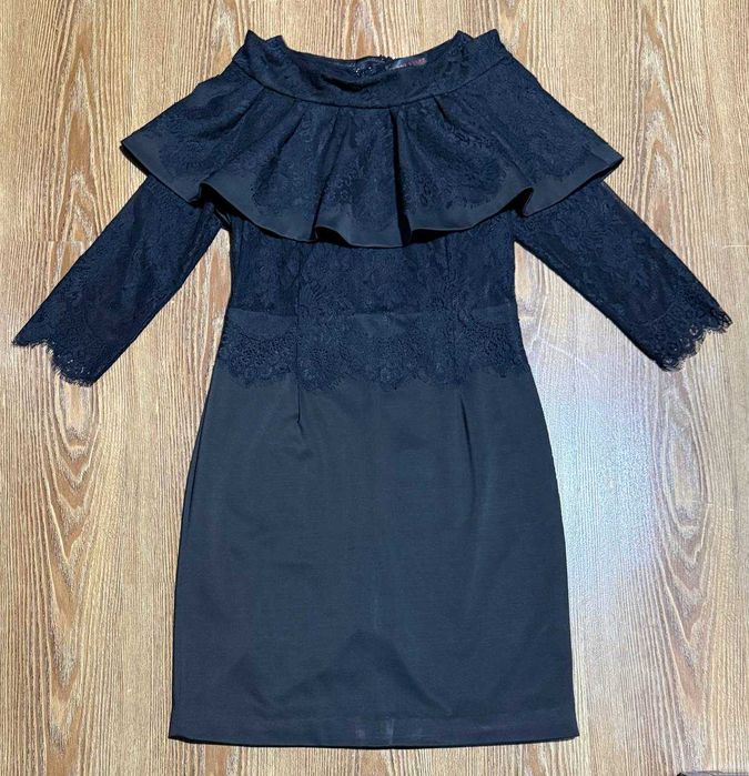 Платье фирмы PRADA (Италия)