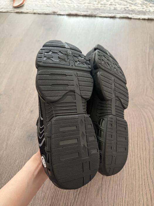 Спец обувь 44 размера защитктой