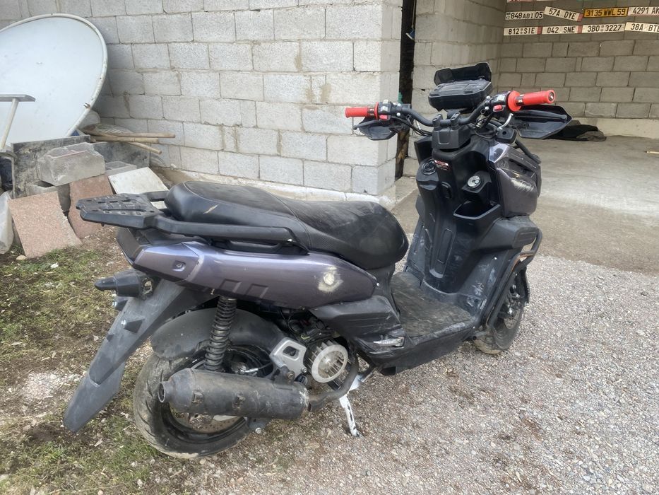 Продам мопед танк