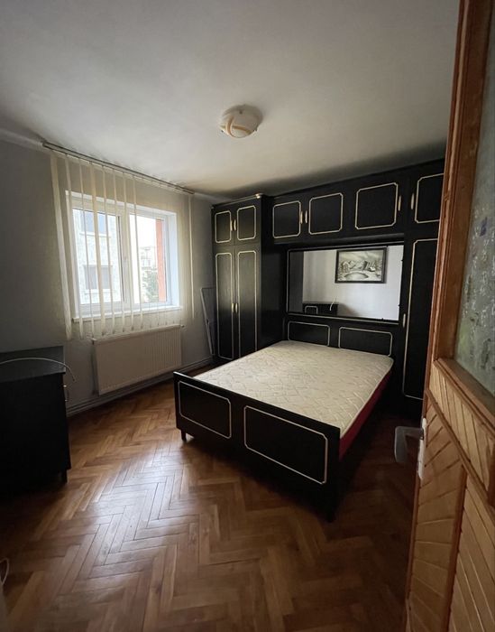 Apartament de închiriat