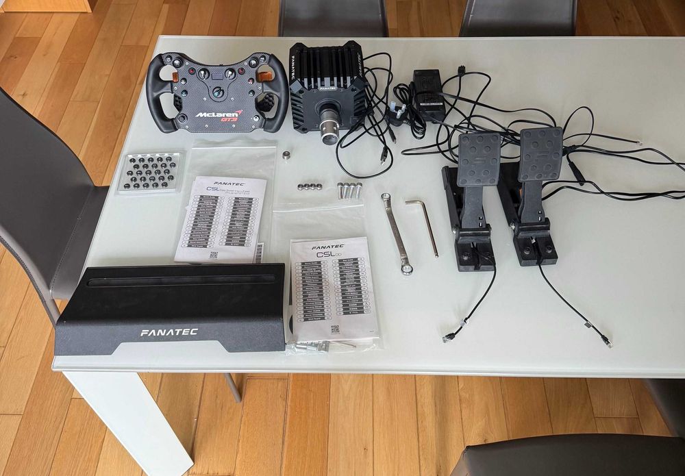 Fanatec CSL DD + McLaren GT3 V2 + CSL ELITE Pedals (КАТО НОВ)