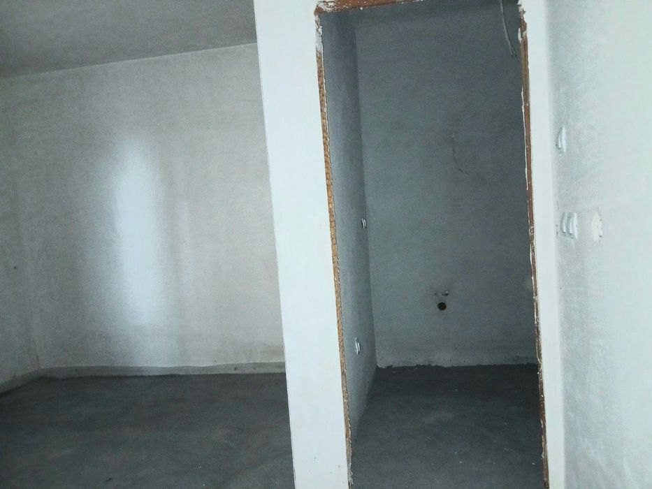 Продава се Тристаен апартамент в Пловдив, Каменица 1 - 108 кв.м за 1071 €/кв.м - Снимка #4