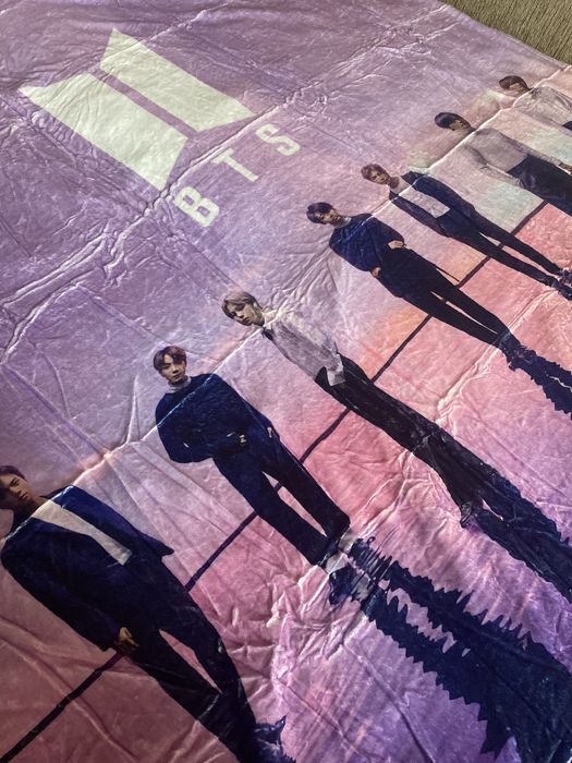 плед с группой BTS