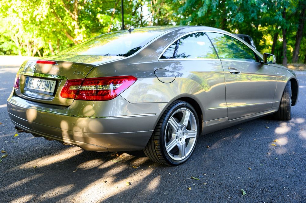MERCEDES-BENZ E-Class 2010 — imagine 5