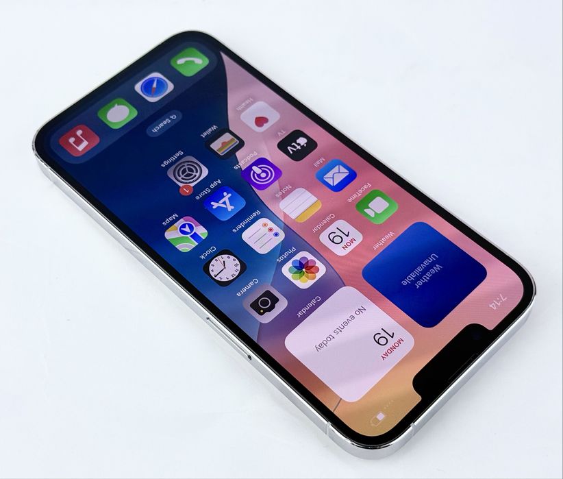 Apple iPhone 13 Pro 128GB Silver Отличен!