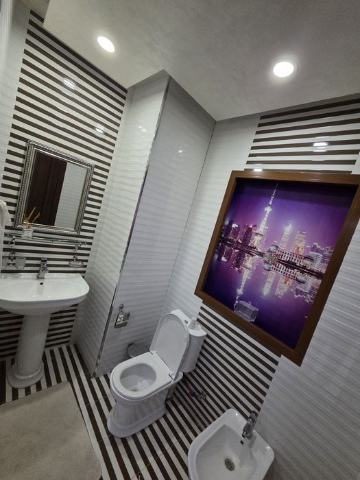 Арендага куйилади 3 хона 1 кухния 2 санузел  1-этаж