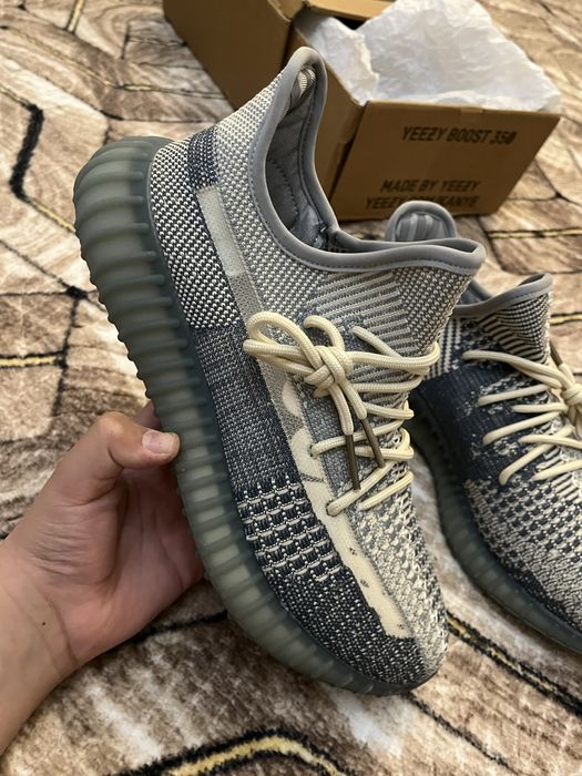 yeezy 350 ash blue