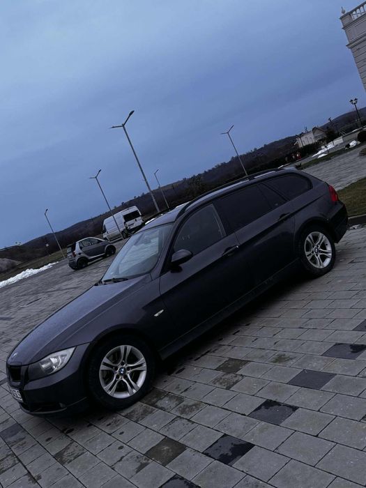 BMW seria 3 e91  an 2008 177cp