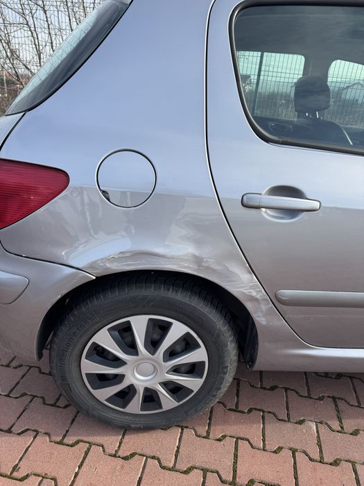 Peugeot 307 / 2.0 / Automat