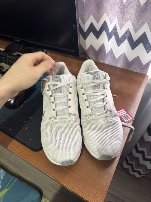 Nike Pegasus 40 Белый