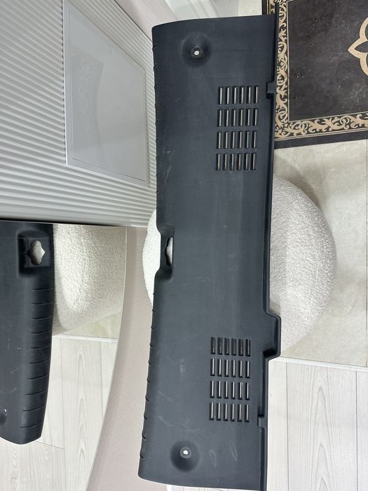 Accent обшивка багажника