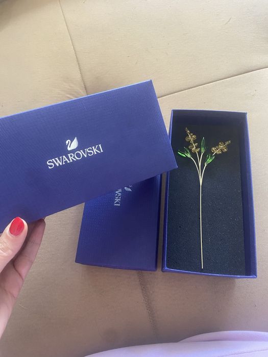Цвете Swarovski Mimosa