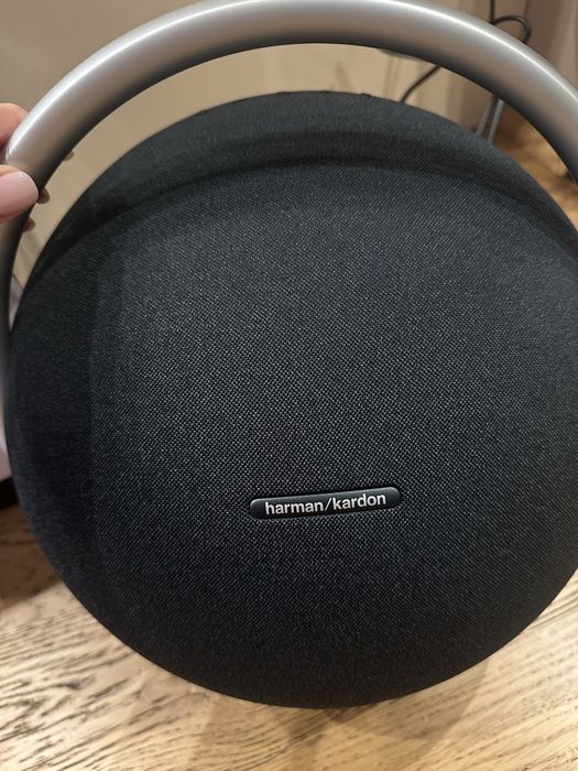 Harman Kardon onyx studio 8 чисто нова