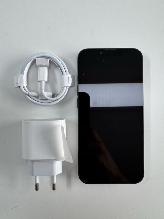 Iphone 13 +  incarcator nou original