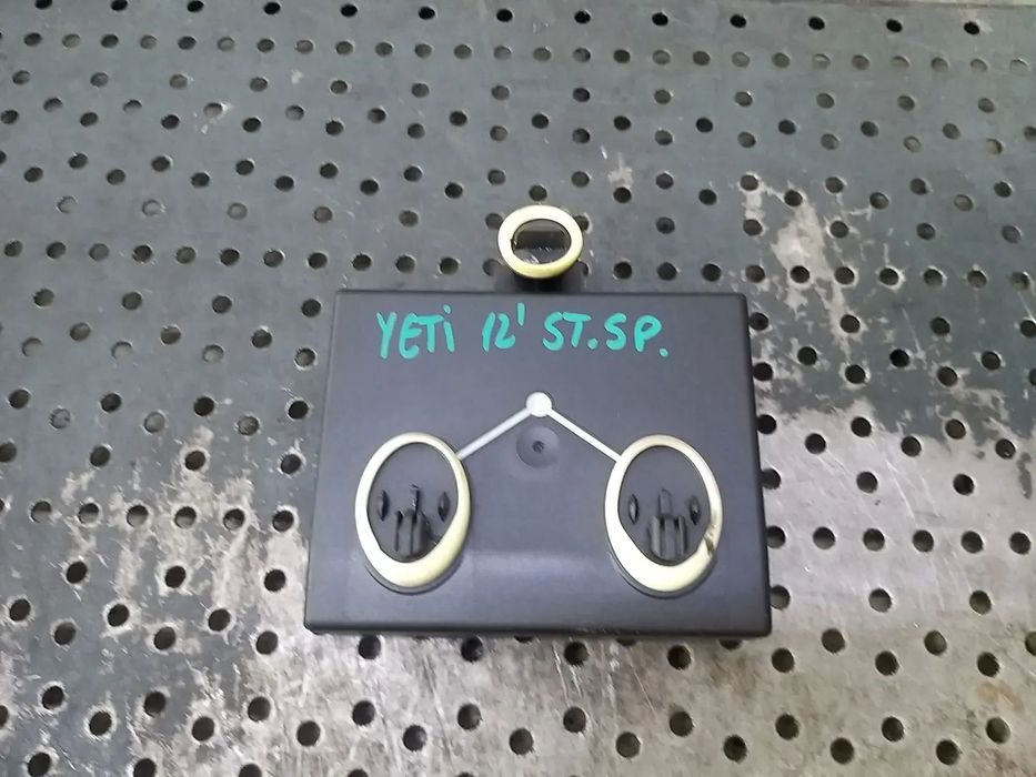 Modul calculator usa stanga spate skoda yeti 5l 7n0959795d