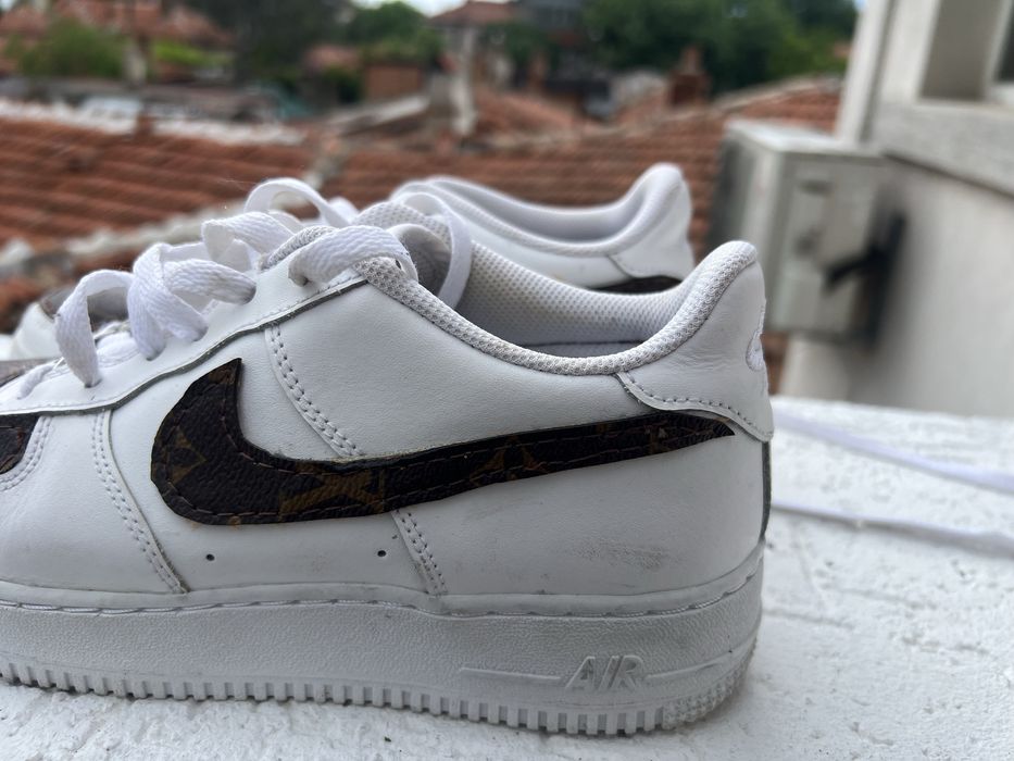 Nike Air Force 1 Low LV  39