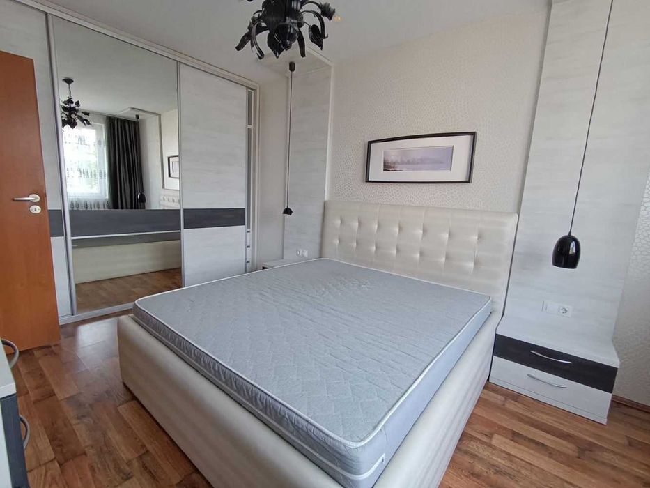 Продава се Двустаен апартамент в Велико Търново, Акация - 60 кв.м за 2167 €/кв.м - Снимка #6