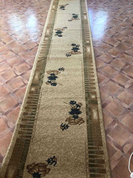 Ковер красивый шерстяной