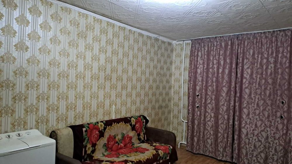 1 комнатная 31.4 кв.м. в малосемейном доме КЖБИ
