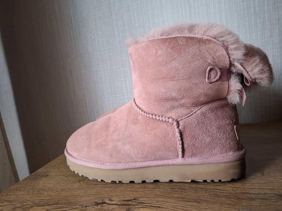 UGG дамски зимни обувки 41 номер.