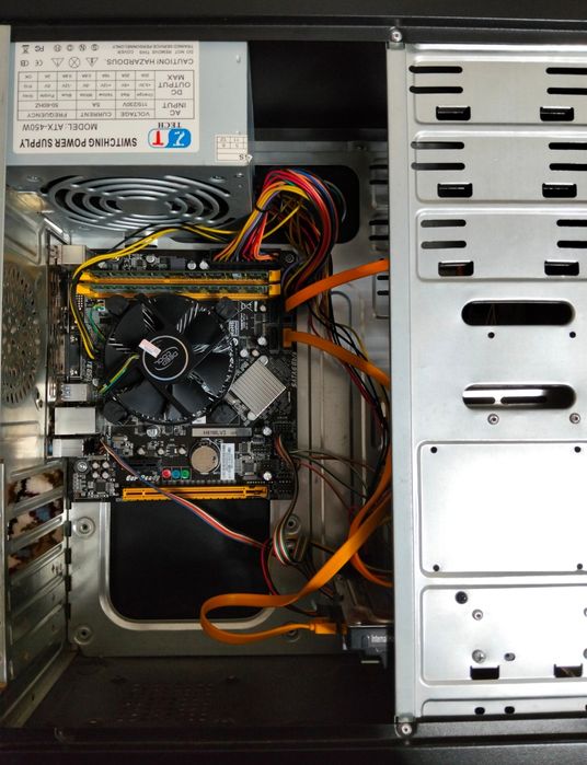 Kompyuter sotiladi arzonga