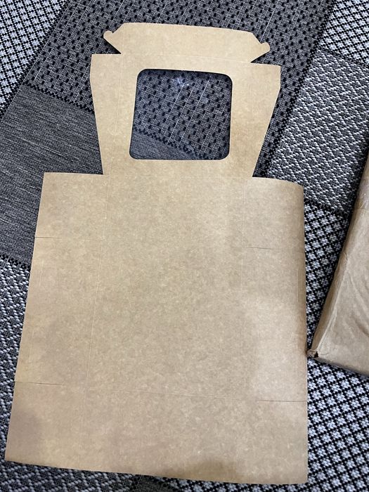 Продам коробки крафт с окном