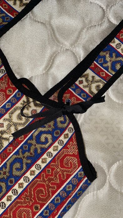 этно-корсет, срочно за 2000 отдам