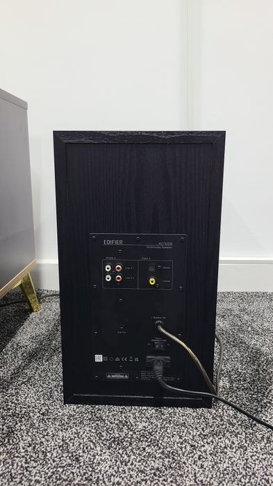 Telefon va Kalonka sotiladi