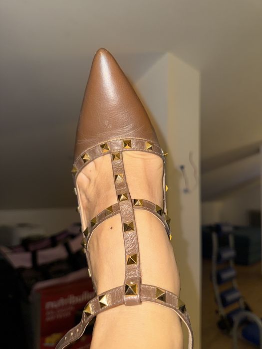 Pantofi din piele naturala