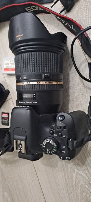 Pachet Aparat Canon 600D DSRL