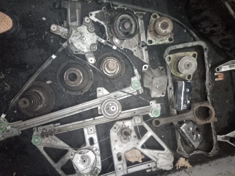 На ауди 100с4,б4.