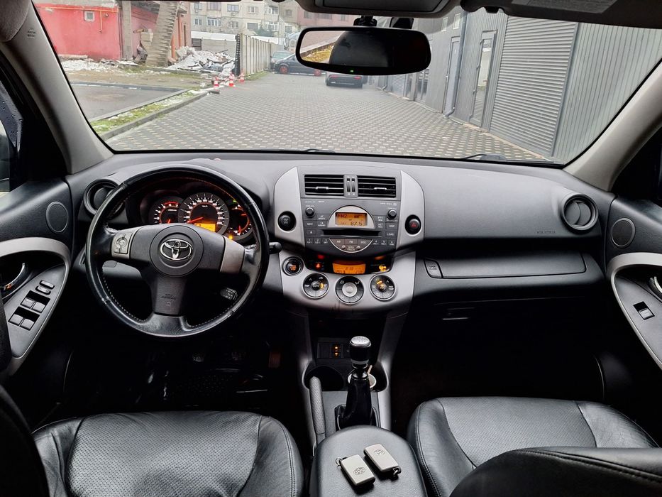 Toyota rav4 2009 2.2 diesel 163 cp 4x4 impecanil