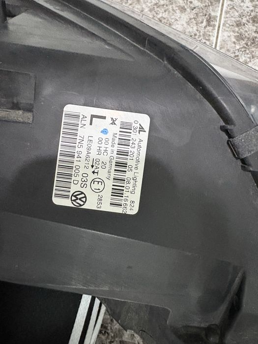 Ляв фар за Seat Alhambra / VW Sharan 2010 -