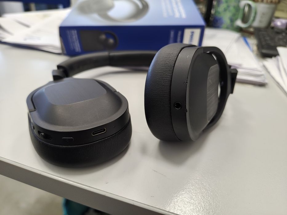 Căști Philips series 6000