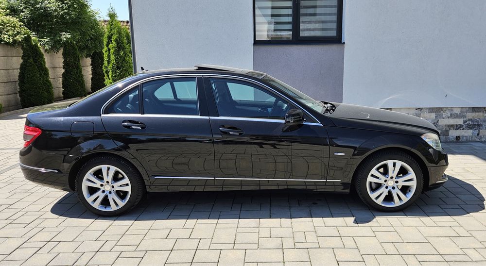 MERCEDES-BENZ C-Class 2009 — imagine 3