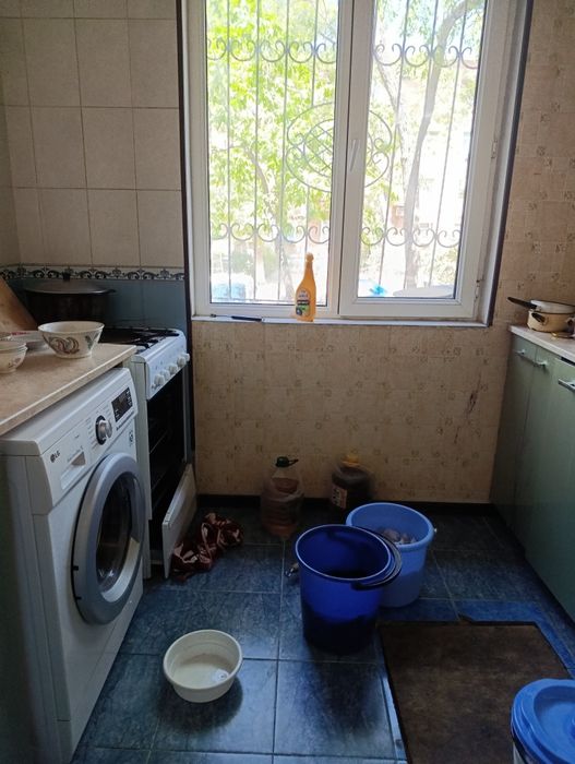 Продаю 2комнатную квартиру на первом этаже Авиасозлар -3(ипотека подхо