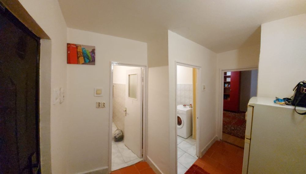 Ofer spre închiriere garsonieră conf. I, zona Aeroportului