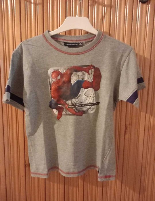 Tricou băieți 7-8 ani,impecabil