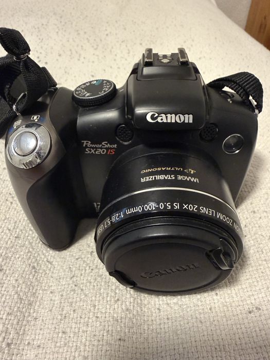 Фотоапарат Canon SX20 IS