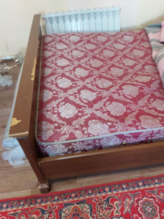 Даром кровать 2х спальн.